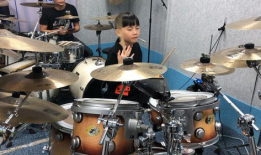 架子鼓表演视频,激情四溢！架子鼓表演视频燃爆现场